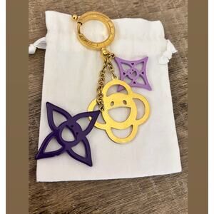 Louis Vuitton Cosmic Blossom Key Charm